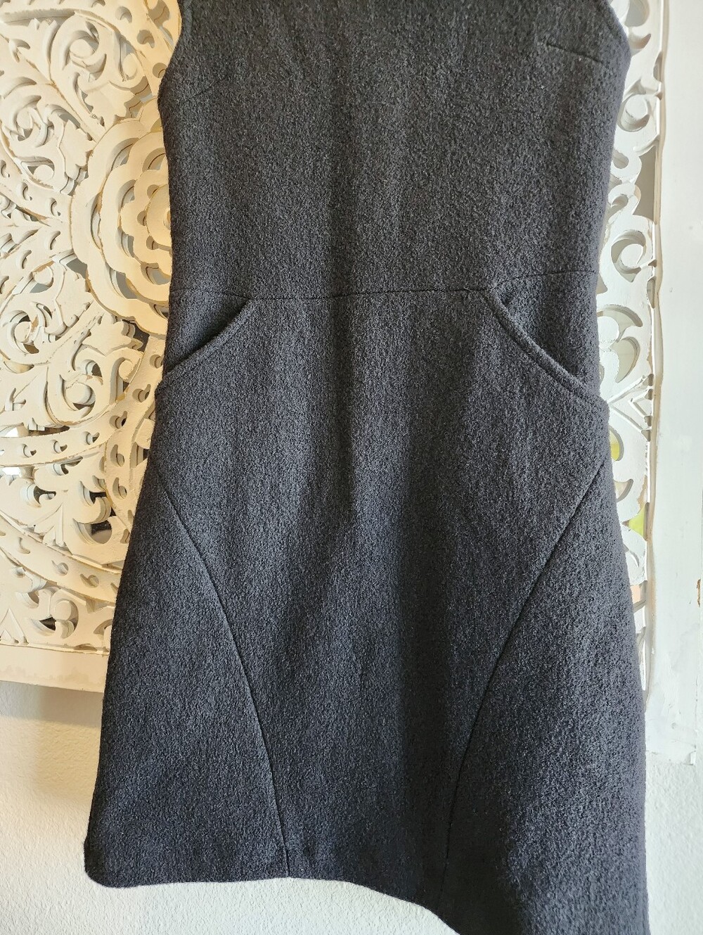 ZARA 100% WOOL HIGH NECKLINE SLEVELESS MINIBL DRESS BACK ZIPPER SIZE MEDIUM - Picture 7 of 16